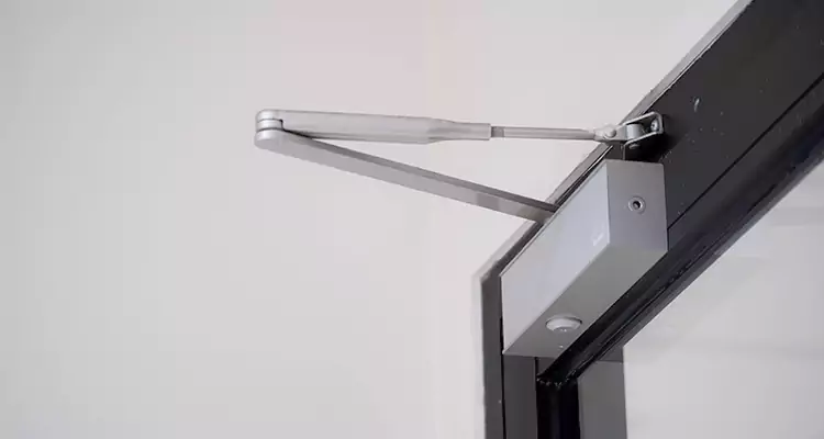 Screen Door Closer Repair in University Park, FL