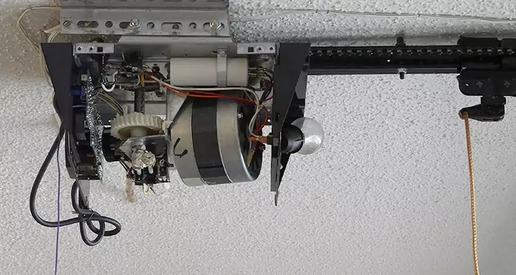 Emergency Garage Door Opener Repair in University Park, FL
