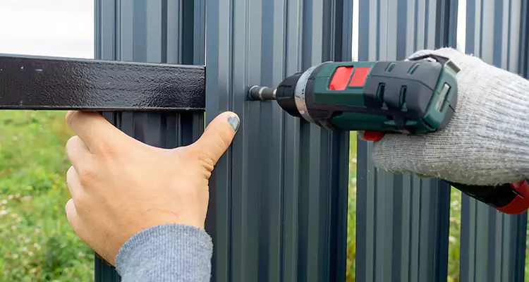 Metal Gate Repair in University Park, FL