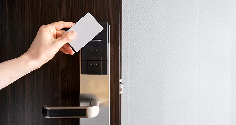 Why Choose Us for Hotel Keycard Lock Repair in University Park, FL?