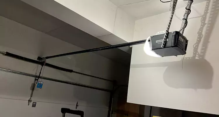 Linear Garage Door Opener Repair in University Park, FL