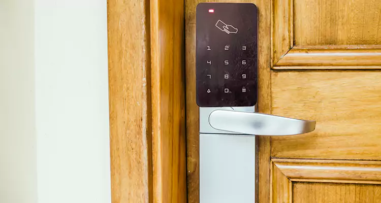 Keyless Hotel Door Locks Repair in University Park, FL