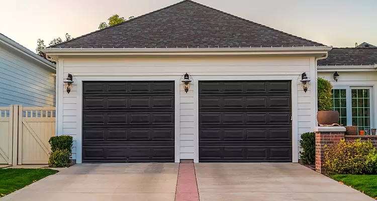 Residential Local Garage Door Repair in University Park, FL