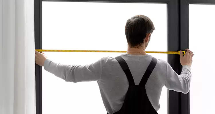 Retractable Deck Screens Repair in University Park, FL