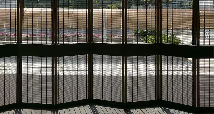 Front Screen Door Repair in University Park, FL